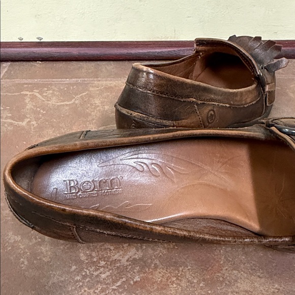 Born Lissette Brown Leather Fringed Heeled Women's Loafer Shoes Size 10 - Picture 4 of 6